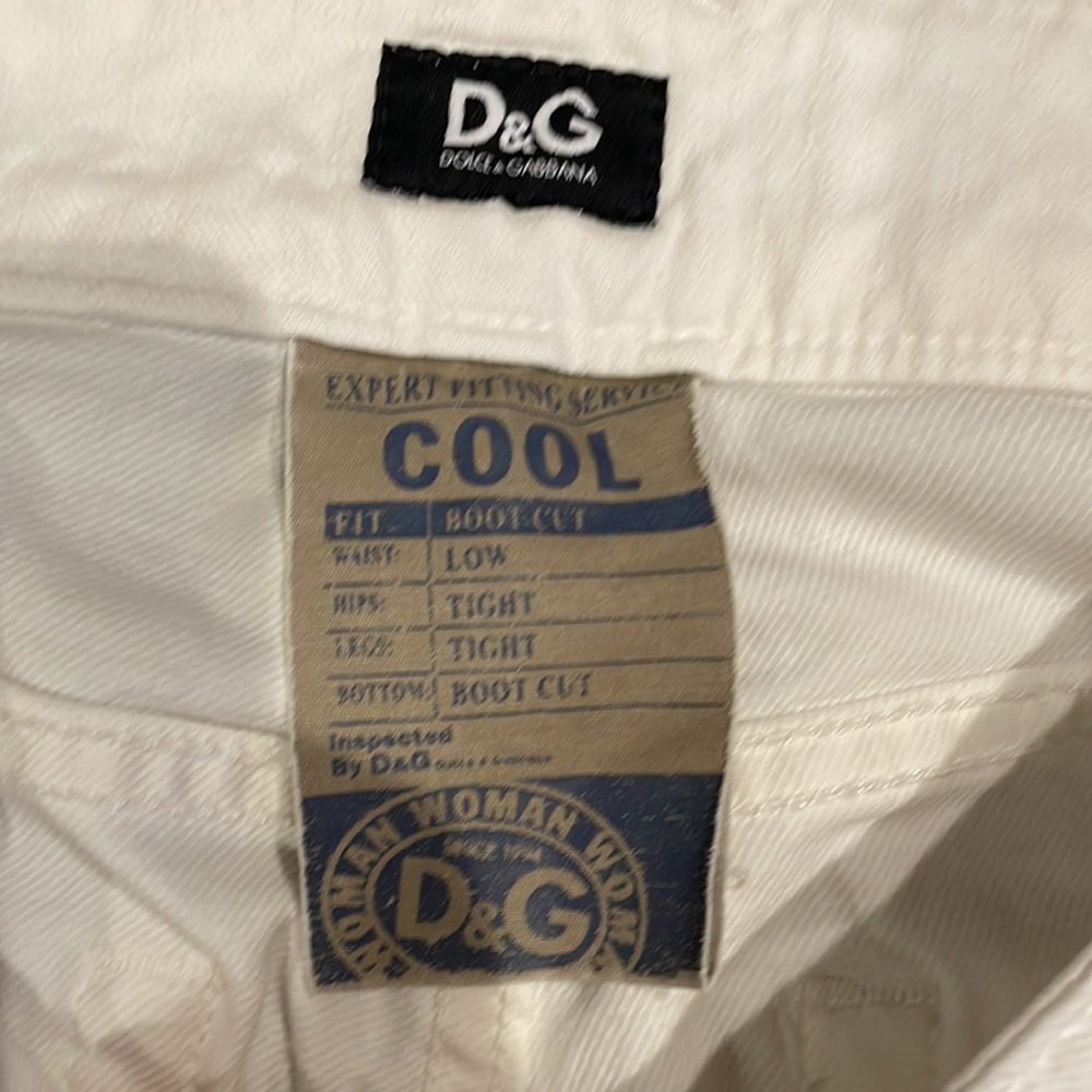 Dolce & Gabbana white distressed jeans in size 25 - Picture 2 of 6
